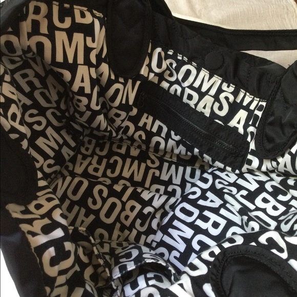 MARC BY MARC JACOBS ‘Pretty Nylon - Tate Tote’ Lrg - Picture 4 of 9